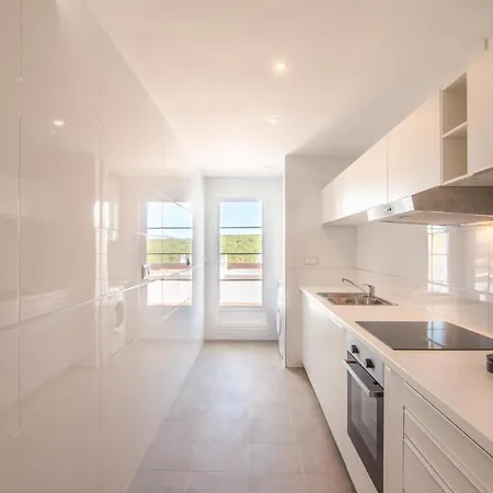 2167-superb 2 Bedrooms In Luxury Complex With Pool Apartment *