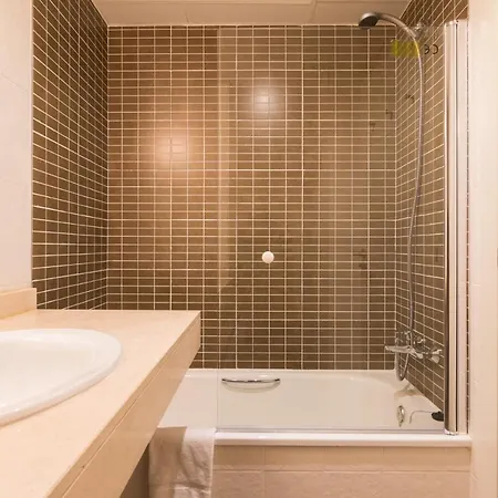 2167-superb 2 Bedrooms In Luxury Complex With Pool Apartment *