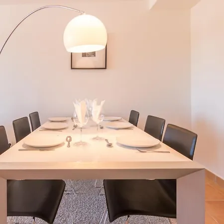 2167-superb 2 Bedrooms In Luxury Complex With Pool *